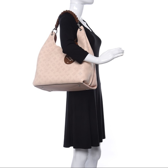 💔SOLD💔 Louis Vuitton Carmel Mahina - Picture 9 of 11